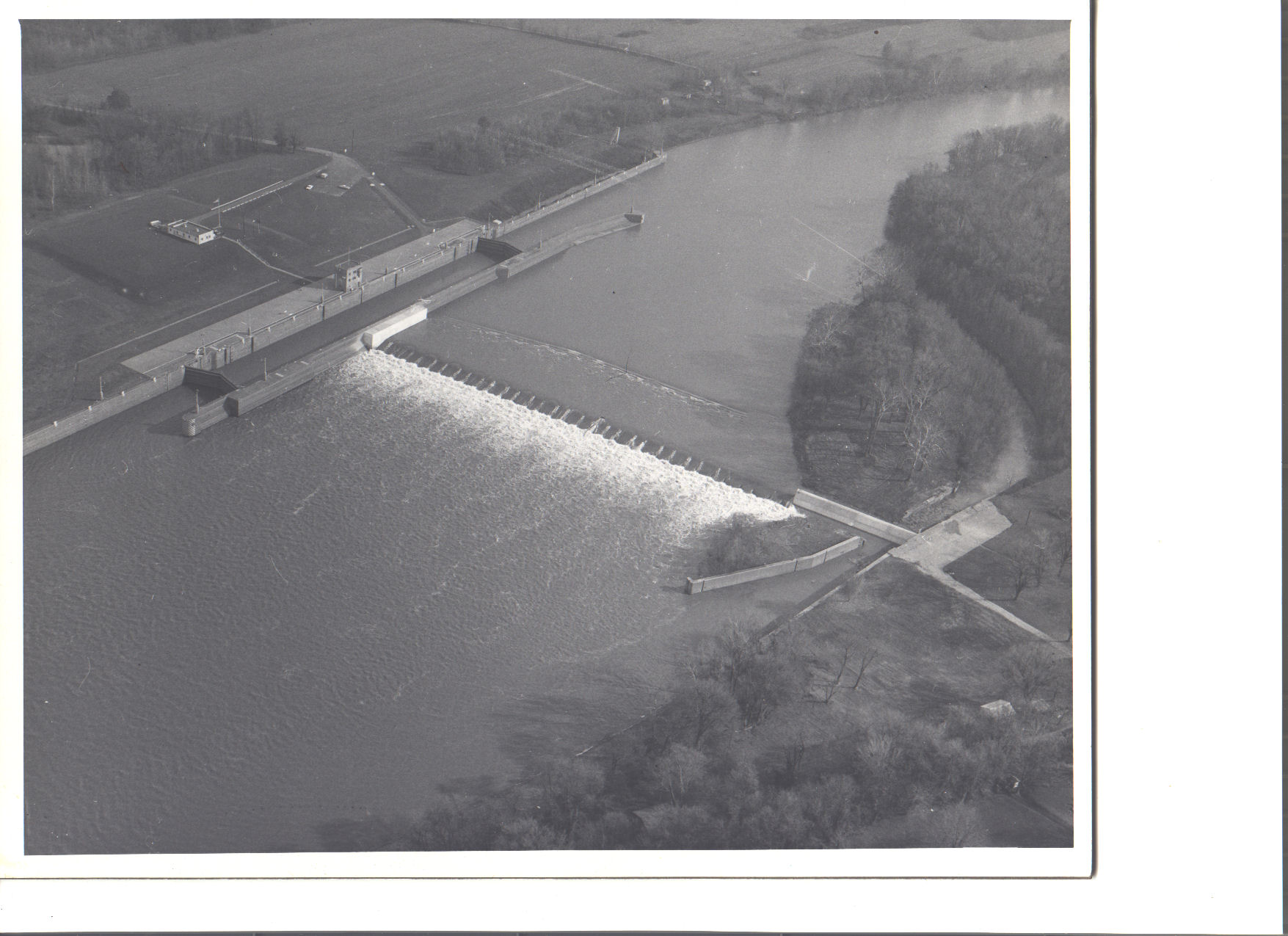 Green River Lock and Dam 1 Photo 3990 15 Dec 1970